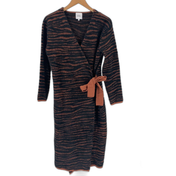J.O.A. animal print long sleeve wrap sweater dress small - Picture 1 of 9